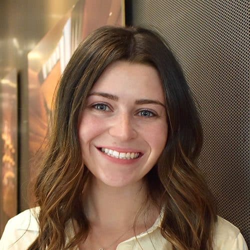 jessica-noble-headshot - JE Dunn Construction