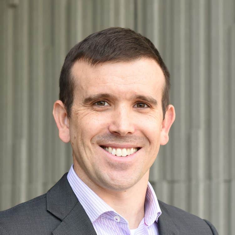 tommy-turner-headshot - JE Dunn Construction